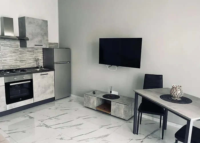 아파트 Gioni House 콜레뇨